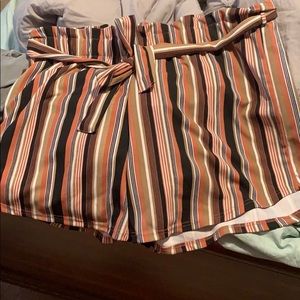 size 3x paper bag shorts. brand new, never worn!!